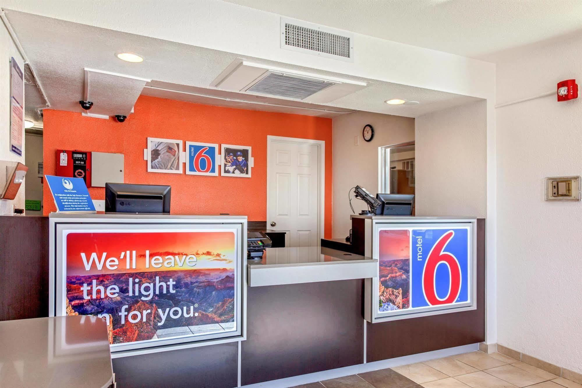 Motel 6-Phoenix, Az - North Bell Road Bagian luar foto